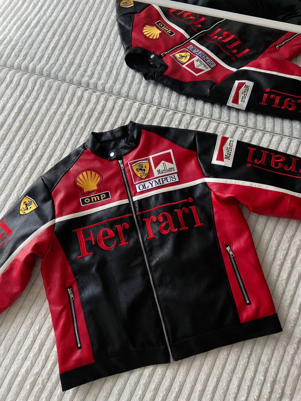 Chaqueta de Cuero Ferrari F1 Olympus - Edición Roja