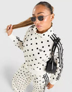 Chaqueta Adidas Originals de Lunares – Blanco